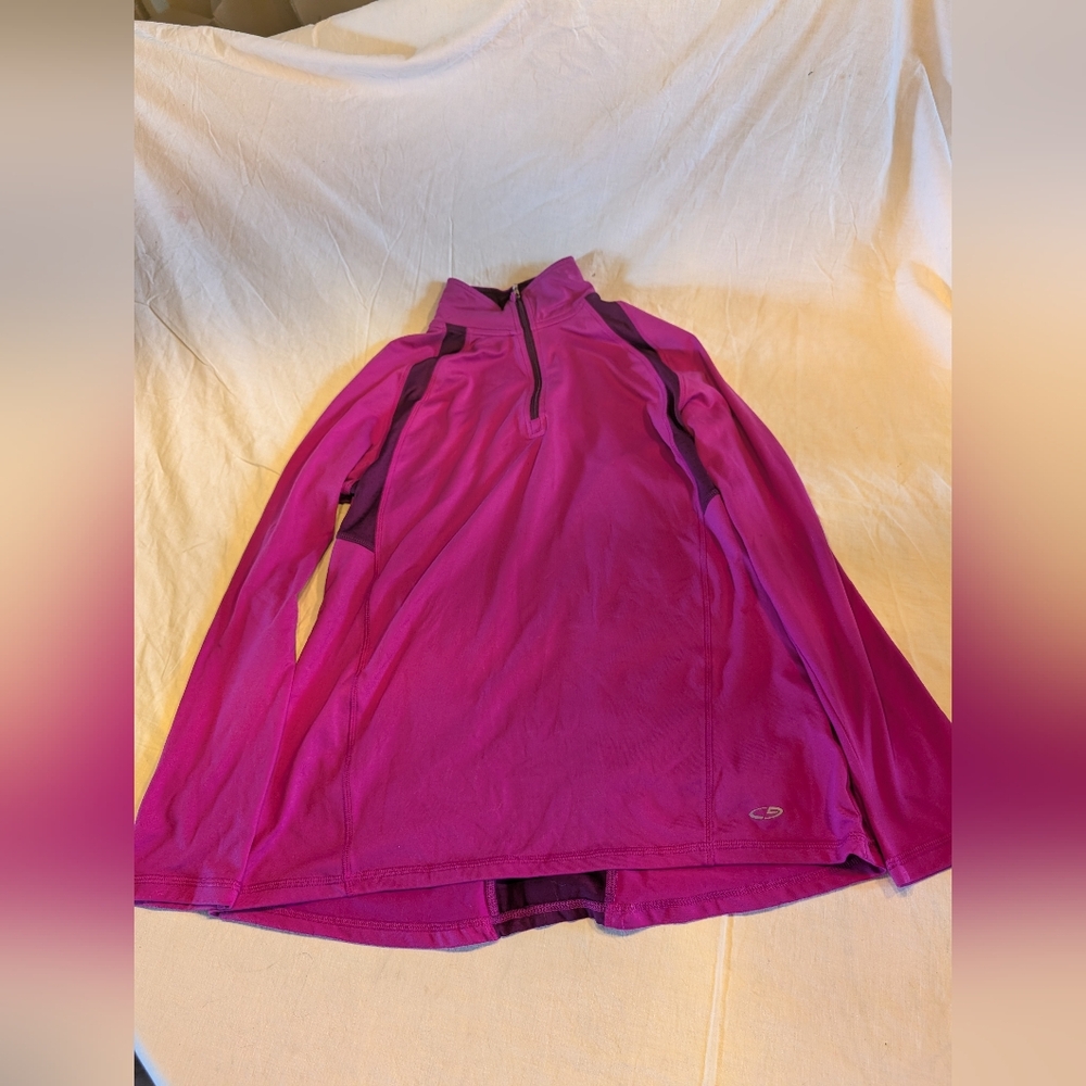 2/20$ Women's Fuchsia & Plum Quarter-Zip Turtleneck Sweater - Performance Knit